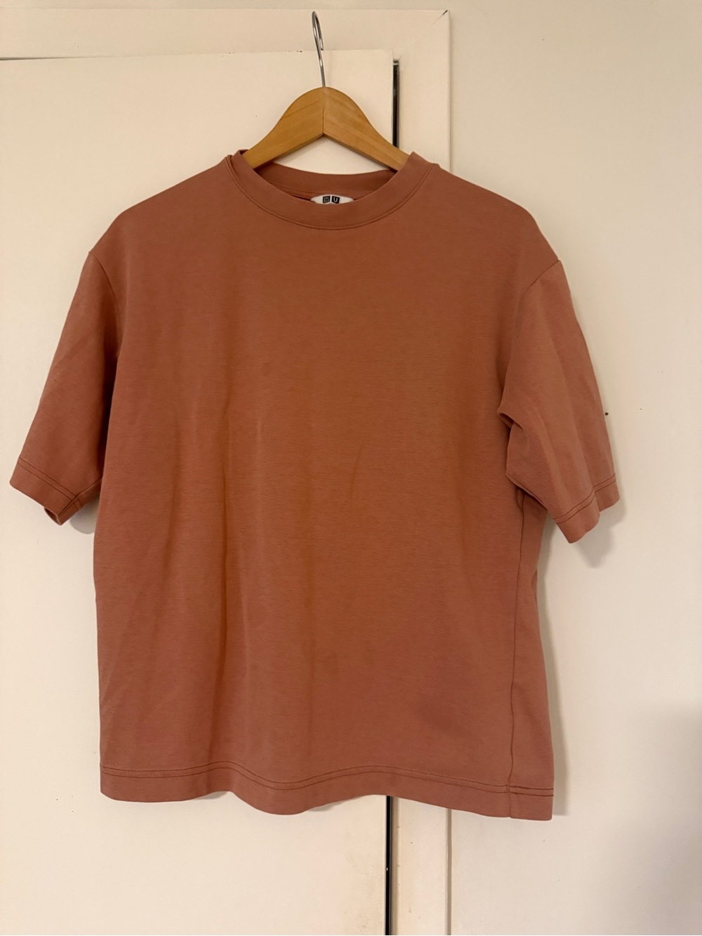 Uniqlo Short Sleeve Crew Neck T‑Shirt in Warm Terracotta